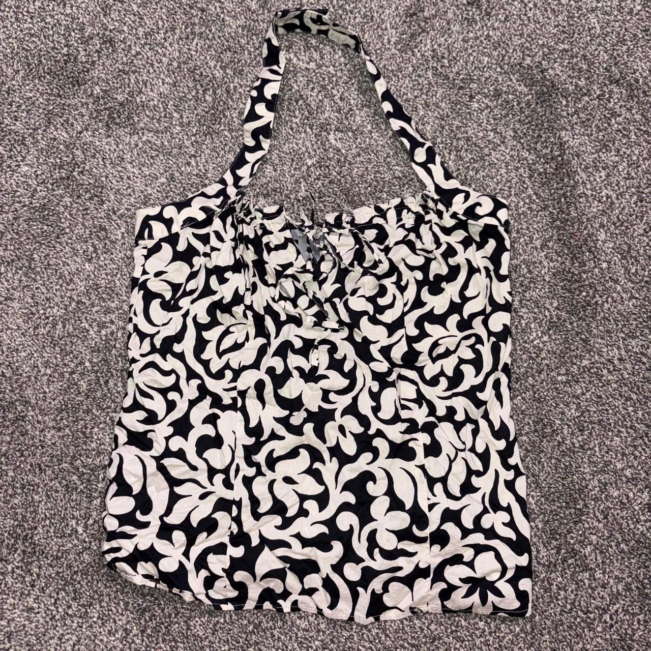 Ann Taylor White/Black Floral Halter Top In A Size 8